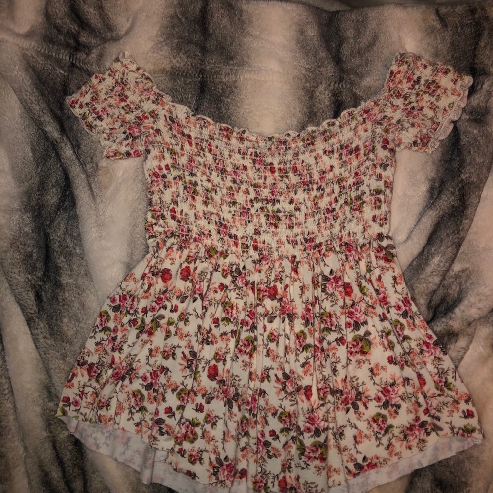 pacsun off the shoulder flowy top